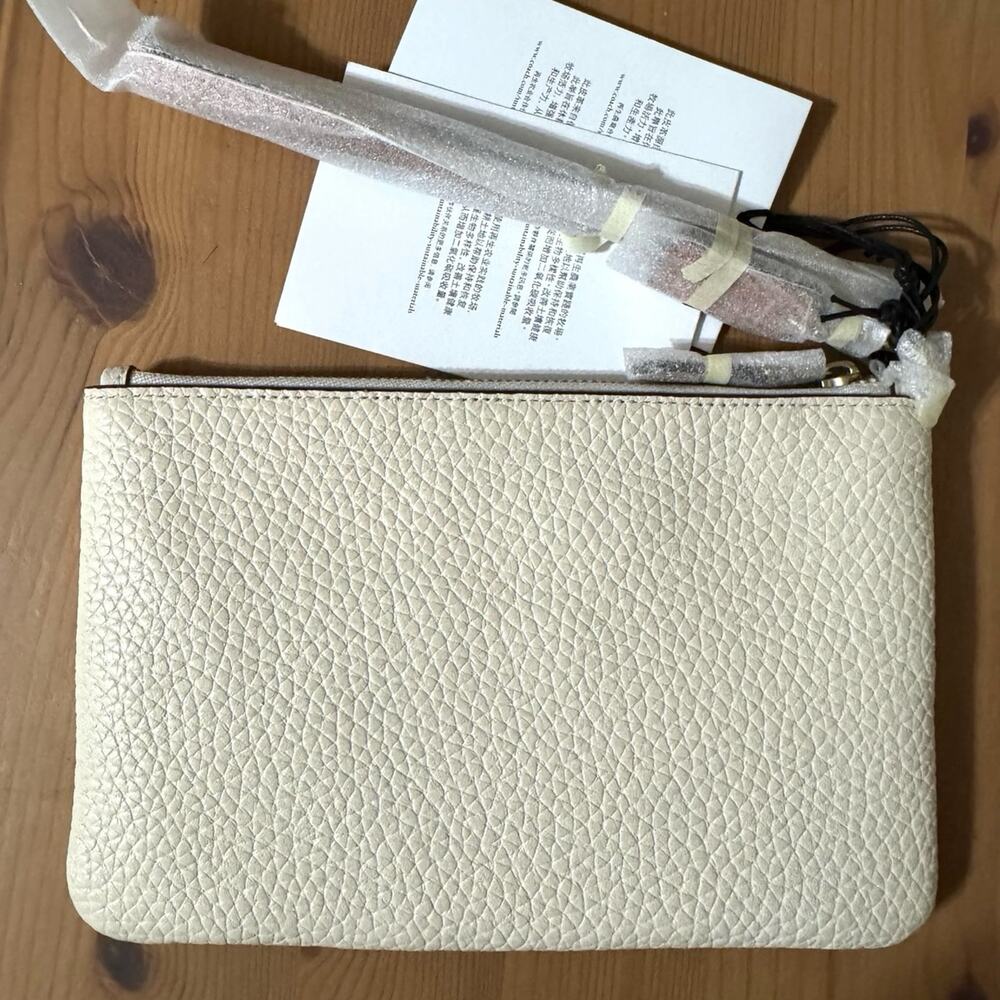 ❤️Disney X Coach Essential Wristlet Regenerative Leather With Mickey Mouse - Picture 9 of 10
